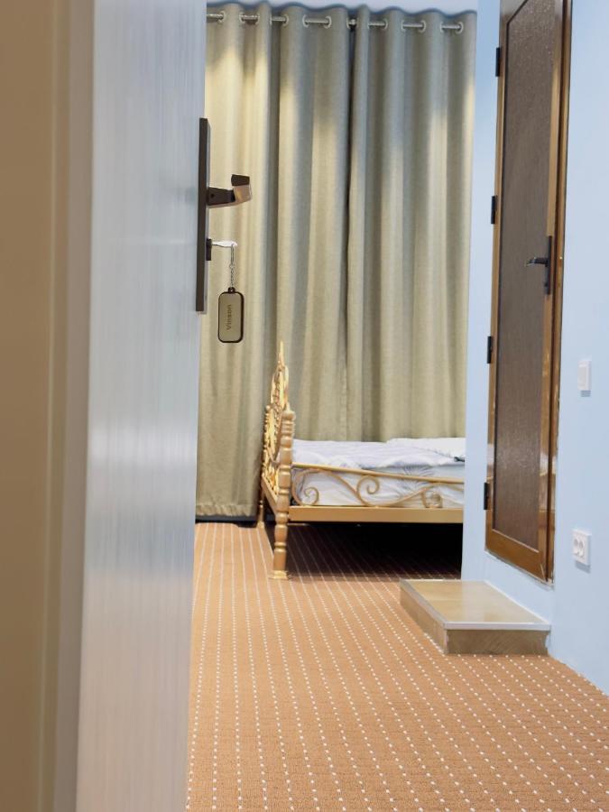 The Top Hostel Ташкент Екстер'єр фото